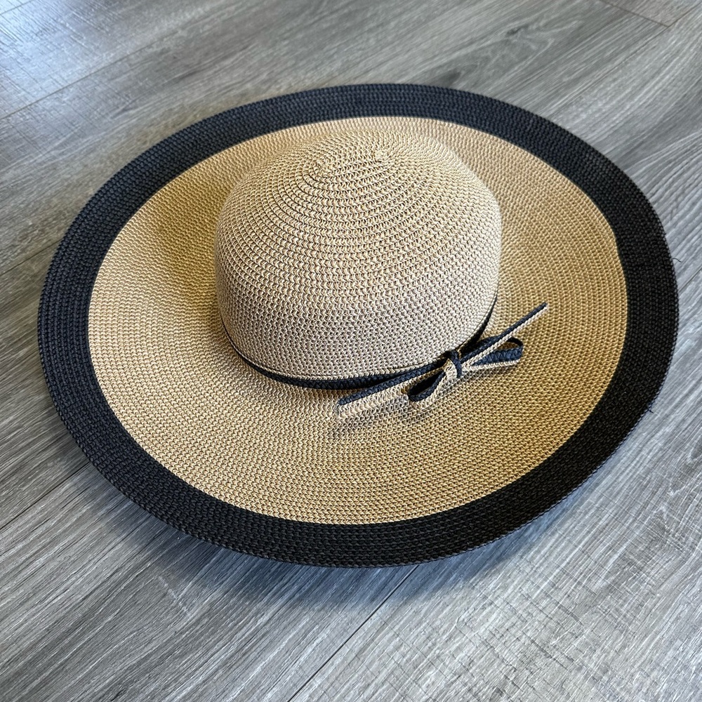 Floppy Beach Hat